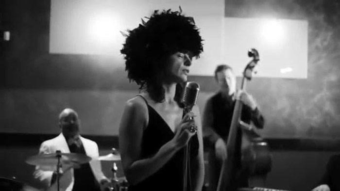 Sidecar Social Club performing